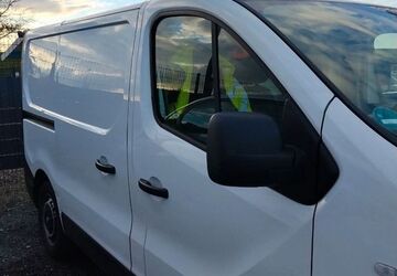 Renault Trafic 130.000 km 7.900 &euro; BONN 53121