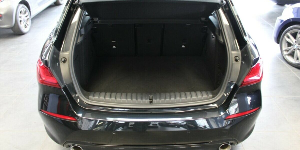 BMW 120i Aut. Sport Line 25.020 km 24.980 &euro; Euskirchen 53881