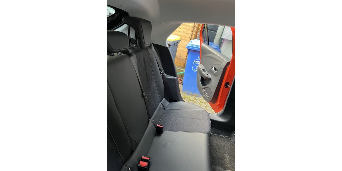 Opel Corsa E 42.300 km 15.500 &euro; Bonn 53111