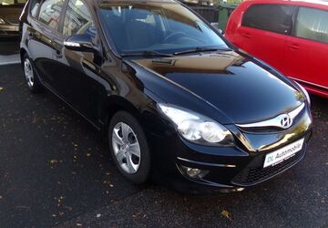 Hyundai i30 133.957 km 3.995 &euro; Bad Honnef 53604