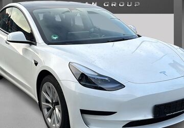 Tesla Model 3 35.779 km 25.900 &euro; Eitorf 53783
