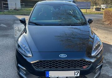 Ford Fiesta 67.328 km 15.090 &euro; Neunkirchen-Seelscheid 53819