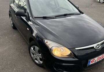 Hyundai i30 298.098 km 1.290 &euro; Vettelschoss 53560