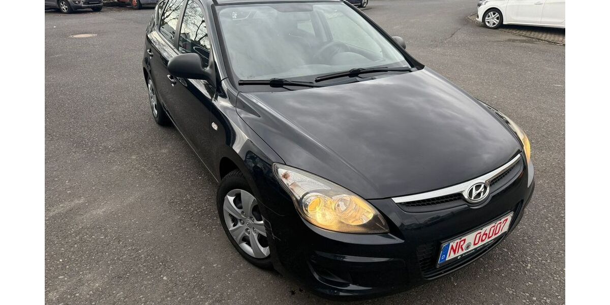 Hyundai i30 298.098 km 1.290 &euro; Vettelschoss 53560