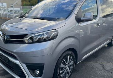 Toyota Proace (Verso) 121.141 km 33.800 &euro; Köln 51109
