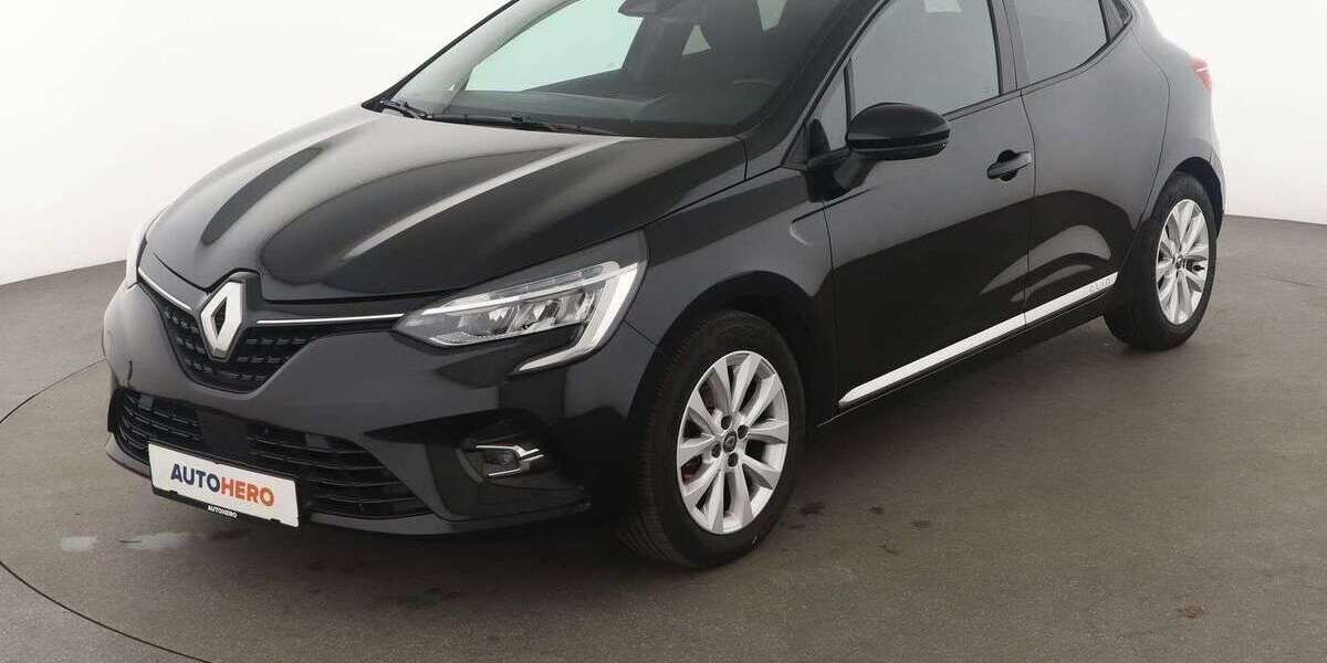 Renault Clio 64.585 km 11.500 &euro; Köln 50739