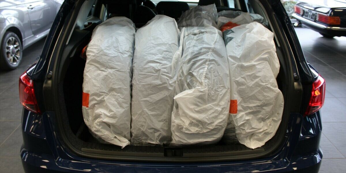 Seat Arona 1.0 TSI Reference 74.670 km 11.980 &euro; Euskirchen 53881