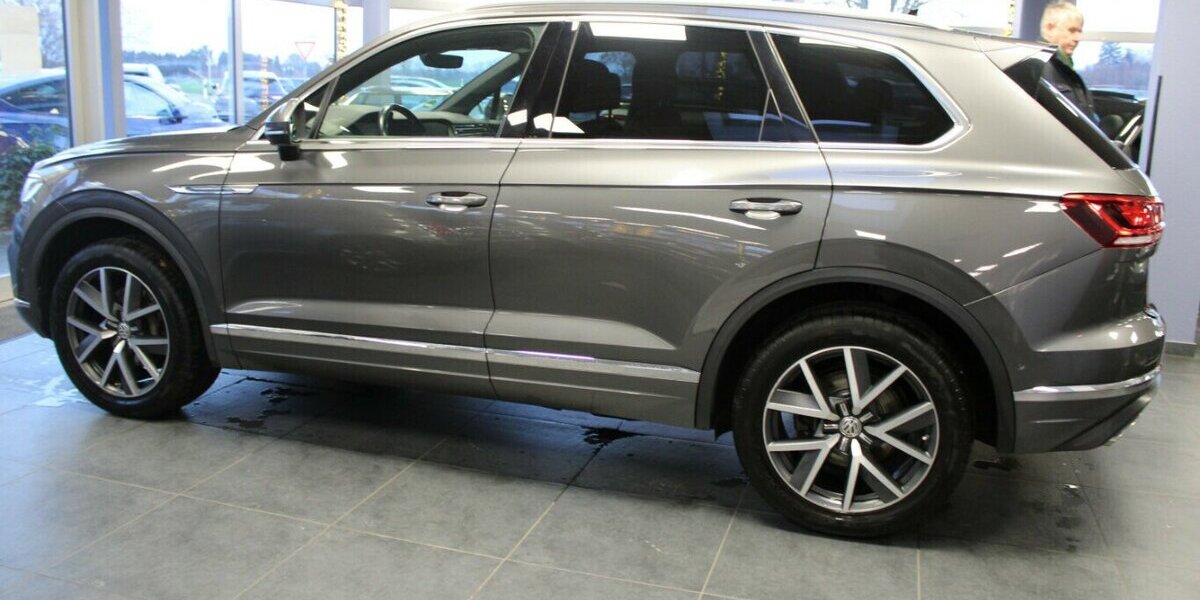 VW Touareg 3.0 V6 TDI 4Motion DPF Automatik 115.440 km 36.980 &euro; Euskirchen 53881