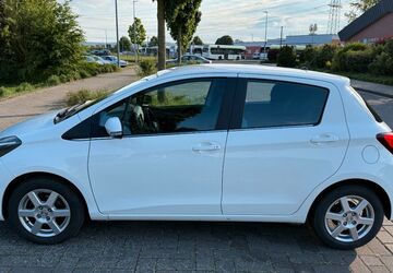 Toyota Yaris 58.592 km 9.600 &euro; Meckenheim 53340