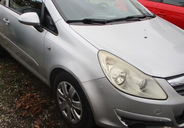 Opel Corsa 128.000 km 1.900 &euro; Bonn 53127