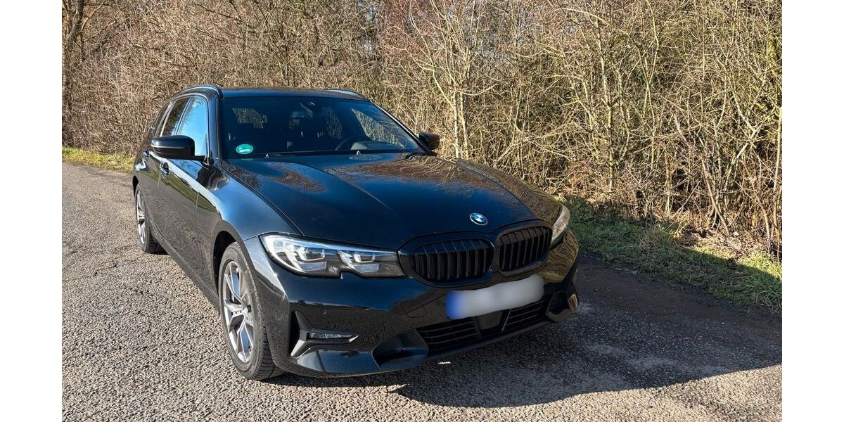 BMW 320 132.000 km 23.500 &euro; Hennef 53773