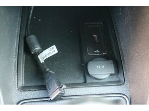 VW Caddy 2,0 Tdi 5-Sitzer 1.Hd NAVI Scheckheft gepfle 296.000 km 7.950 &euro; Bonn 53225