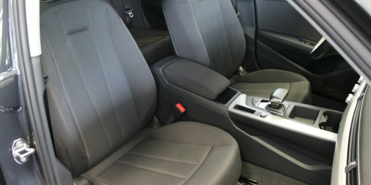 Audi A4 Avant 40 TFSI S TRONIC 67.560 km 23.980 &euro; Euskirchen 53881