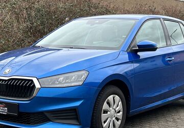 Skoda Fabia 22.582 km 14.995 &euro; Weilerswist 53919