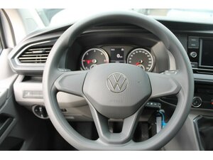 VW T6.1 Transporter 2,0 TDi Kasten Klima PDC SOFORT ! 10 km 32.990 &euro; Bonn 53225