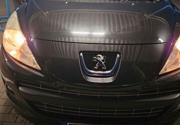 Peugeot 207 180.000 km 1.500 &euro; Bonn 53119