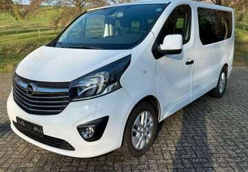 Opel Vivaro 150.000 km 15.900 &euro; Kircheib 57635