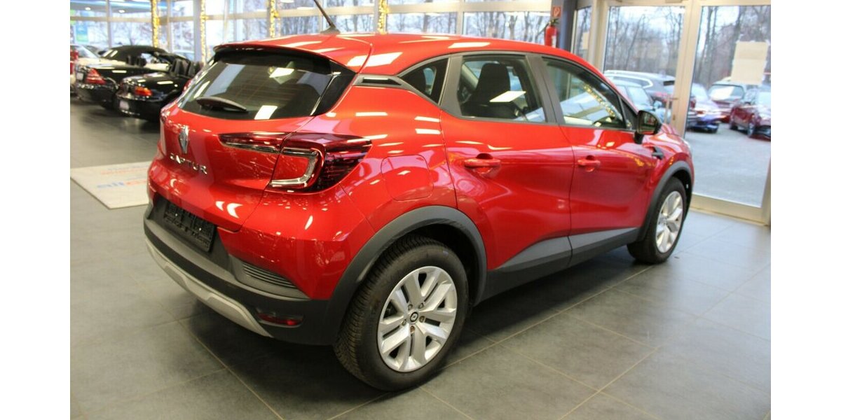 Renault Captur TCeMild Hybrid 140 GPF EQUILIBRE 11.336 km 16.980 &euro; Euskirchen 53881
