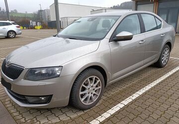 Skoda Octavia 99.500 km 9.900 &euro; Overath 51491