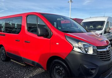 Opel Vivaro 182.000 km 11.488 &euro; Rheinbach 53359