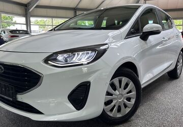 Ford Fiesta 3.853 km 15.890 &euro; Troisdorf 53842