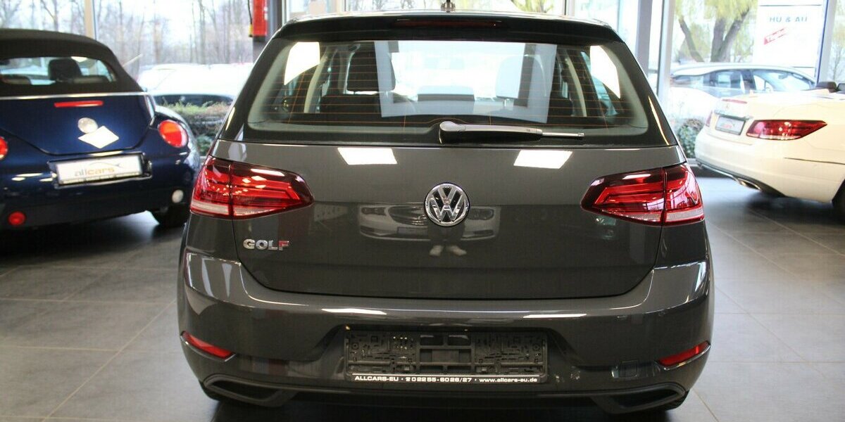 VW Golf 1.0 TSI OPF Trendline 76.316 km 11.980 &euro; Euskirchen 53881