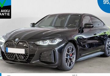 BMW i4 16.764 km 38.890 &euro; Bergisch Gladbach 51469