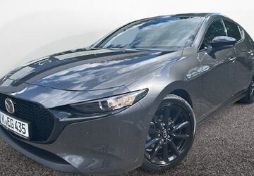 Mazda 3 3.413 km 26.950 &euro; Köln 50735