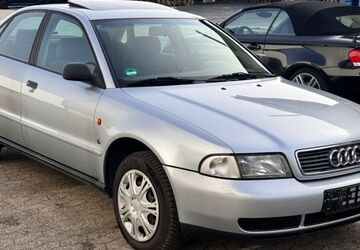 Audi A4 125.450 km 2.950 &euro; Bornheim 53332