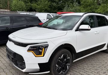 Kia Niro 12.571 km 32.000 &euro; Bonn 53227