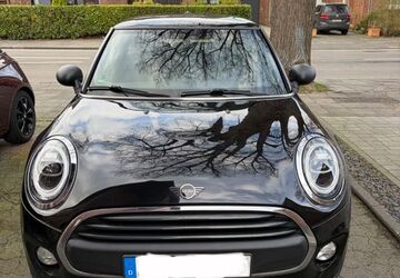 Mini ONE 98.000 km 10.800 &euro; Köln 51065
