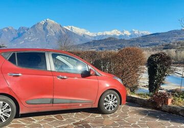 Hyundai i10 122.000 km 5.900 &euro; Bonn 53123