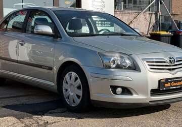 Toyota Avensis 66.000 km 6.490 &euro; Euskirchen 53881