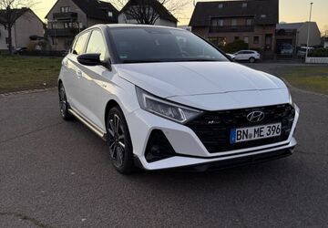 Hyundai i20 27.601 km 19.450 &euro; Bonn 53227