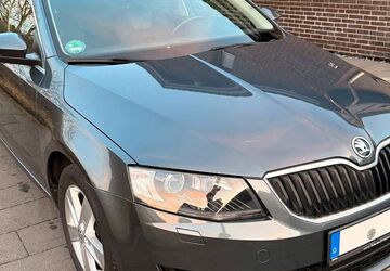 Skoda Octavia 165.500 km 9.990 &euro; Bergisch Gladbach 51469