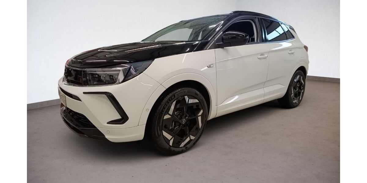 Opel Grandland (X) 15.300 km 24.950 &euro; Bornheim 53332