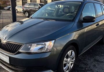 Skoda Fabia 199.000 km 4.400 &euro; Troisdorf (10 km Köln-Bonn Airport) 53842
