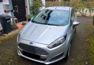 Ford Fiesta 94.000 km 4.700 &euro; Köln 50678