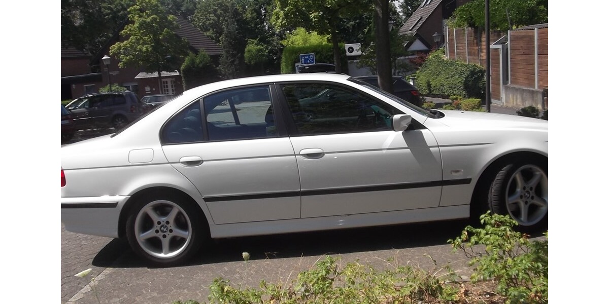 BMW 520 i 166.000 km 6.400 &euro; Troisdorf 53840