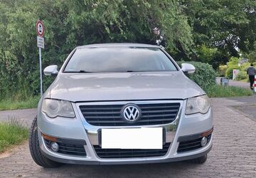 VW Passat 176.000 km 3.200 &euro; Bonn 53177