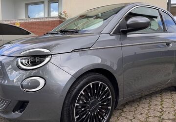 Fiat 500e 29.000 km 22.499 &euro; Bergisch Gladbach 51467