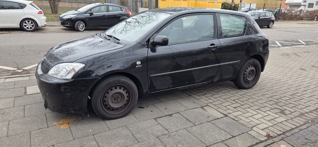 Toyota Corolla 226.705 km 700 &euro; Köln 50858