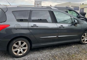 Peugeot 308 135.000 km 950 &euro; Euskirchen 53881