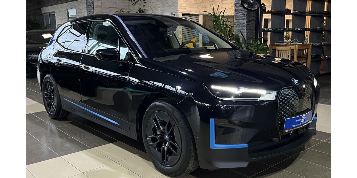 BMW iX 21.772 km 43.350 &euro; Eitorf 53783