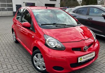 Toyota Aygo (X) 129.505 km 3.999 &euro; Troisdorf 53840
