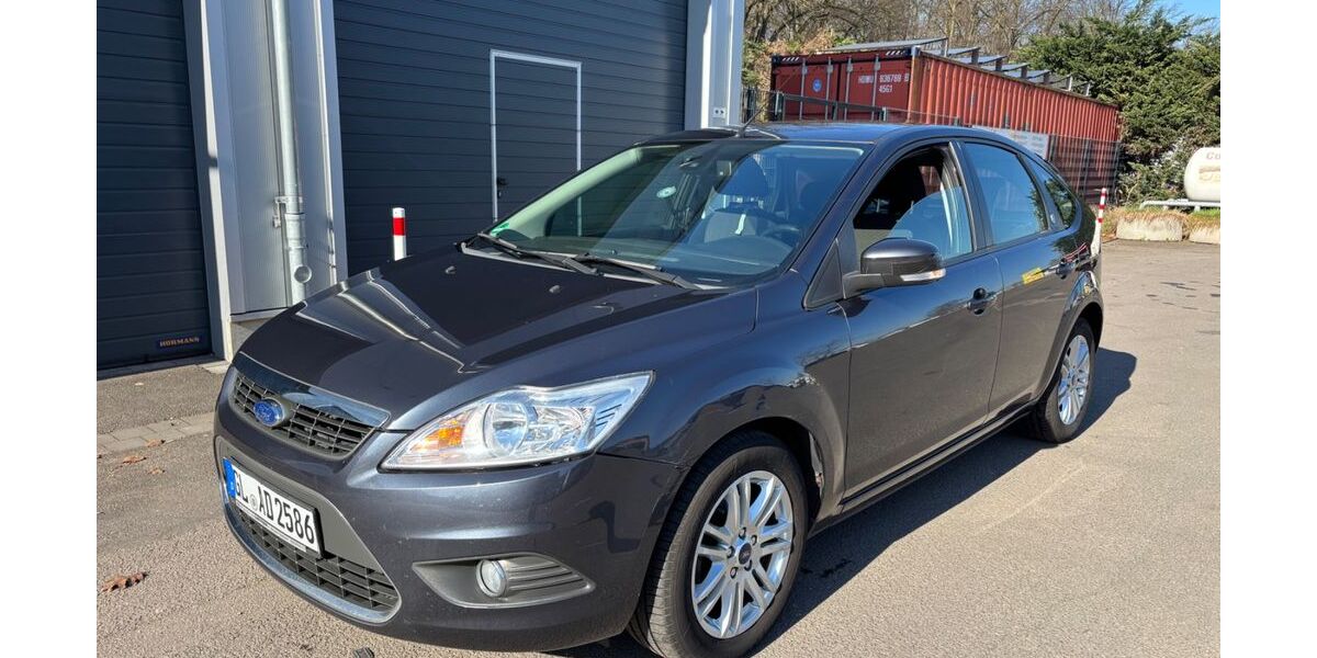 Ford Focus 44.600 km 5.700 &euro; Köln 50733