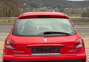 Peugeot 206 120.000 km 2.550 &euro; Bonn 53179