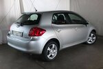 Toyota Auris 1.6i SOL ALLE INSPEKTIONEN GARAGENWAGEN 174.885 km 4.998 &euro; Köln 50858