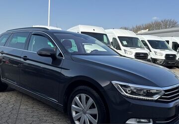 VW Passat 240.000 km 10.488 &euro; Rheinbach 53359