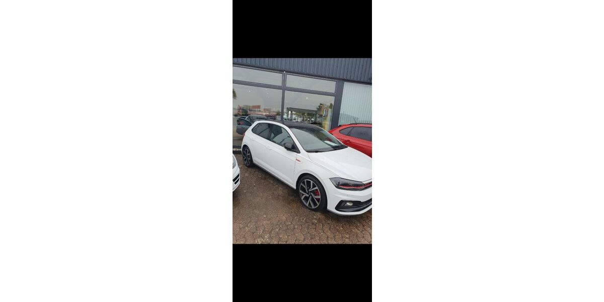 VW Polo 61.300 km 18.000 &euro; Köln 51105